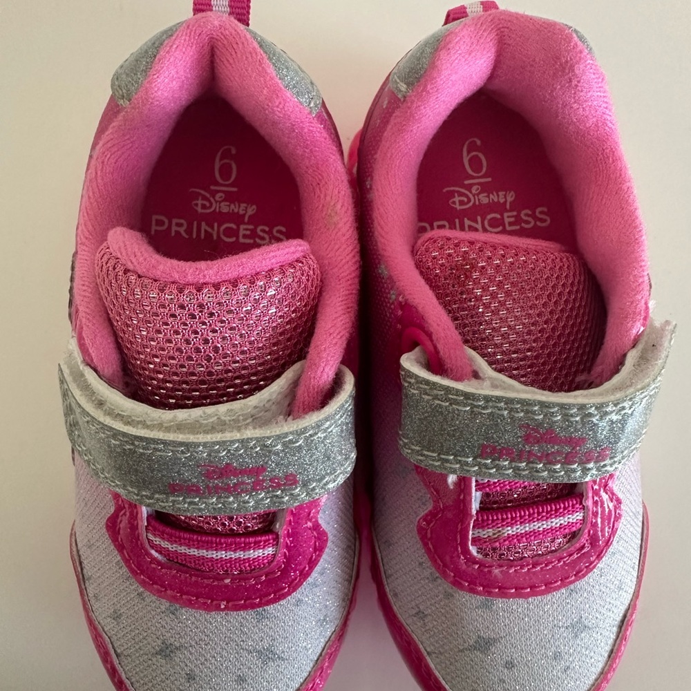 Disney Princess Lights on girl PinkSneakers - Picture 5 of 5
